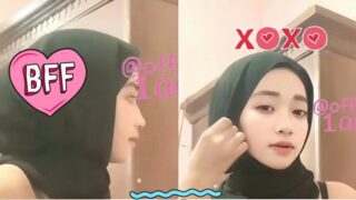 Konten Ekslusif Nya Laura Hijab Ngewe Keenakan